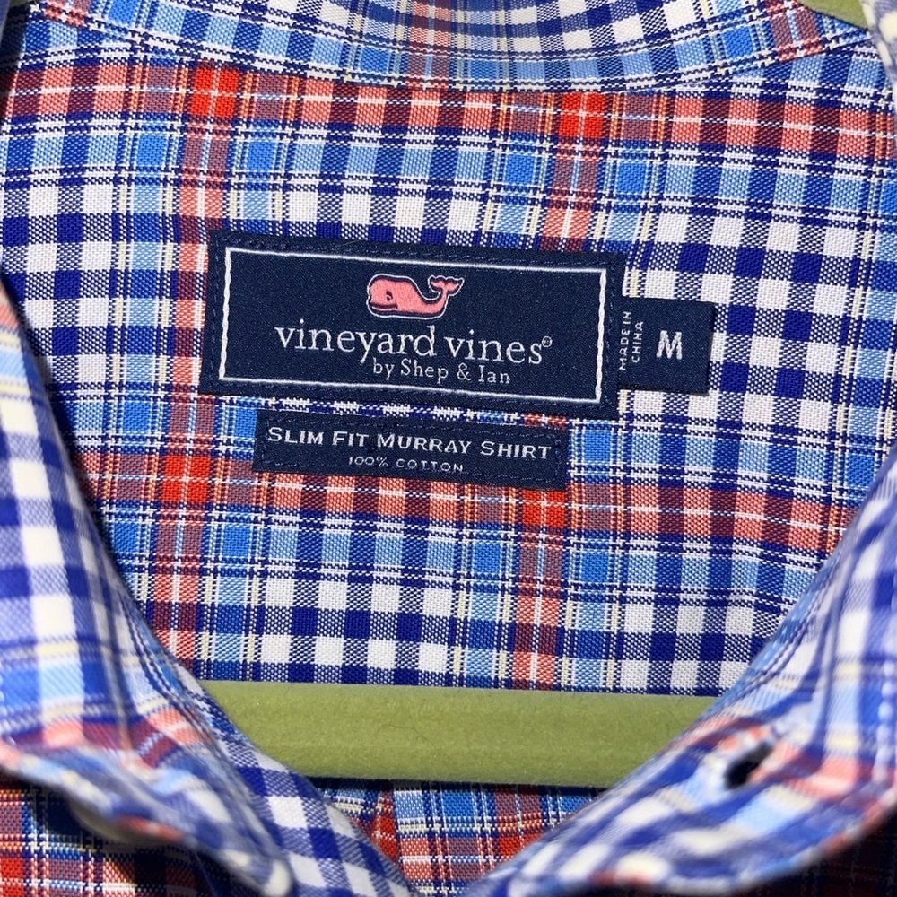 Vineyard Vines button down shirt • Mens Medium - Picture 5 of 5